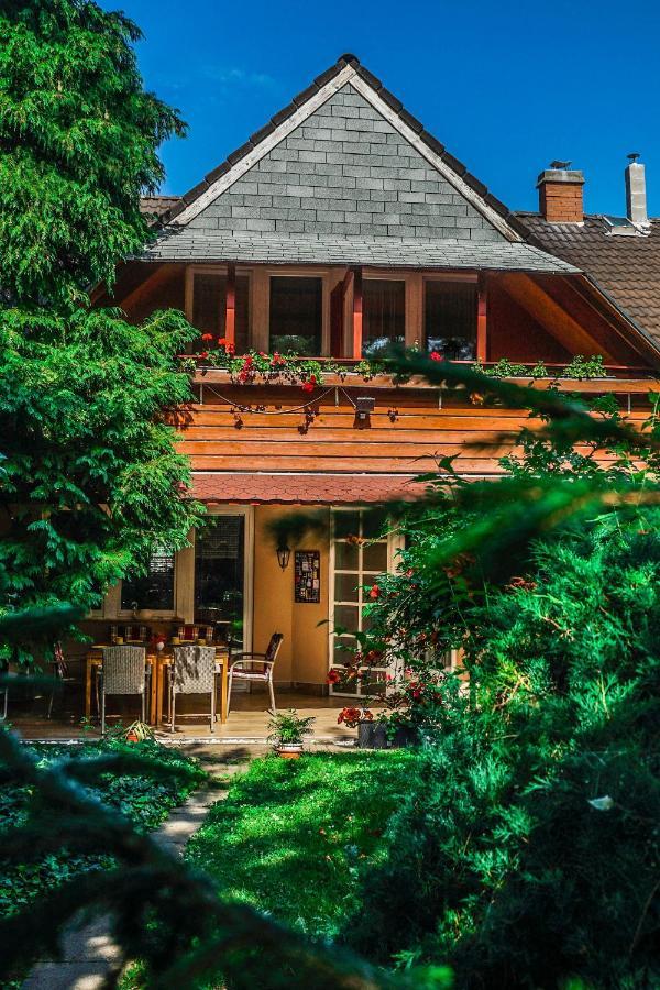 Anna Vendeghaz Eger Exterior foto